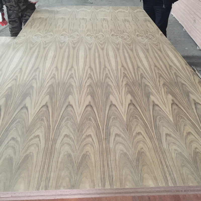 Teak veneer face plywood