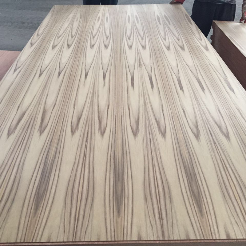 Teak veneer face plywood