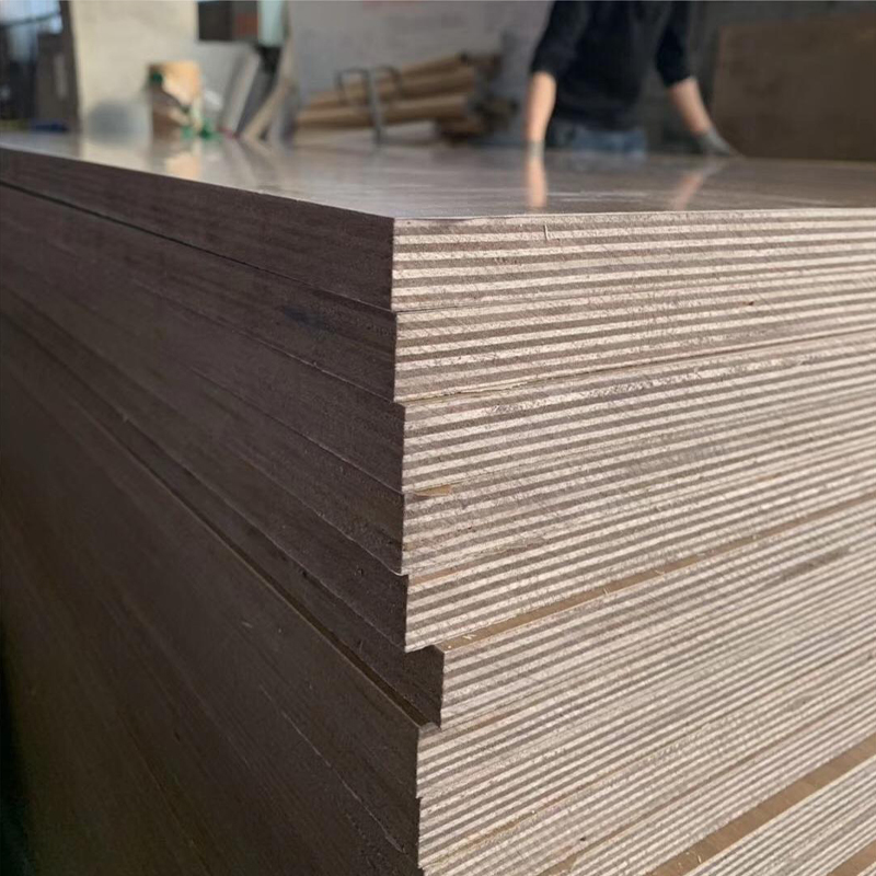 Melamine paper coated plywood