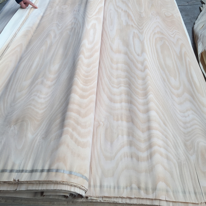 Beech veneer